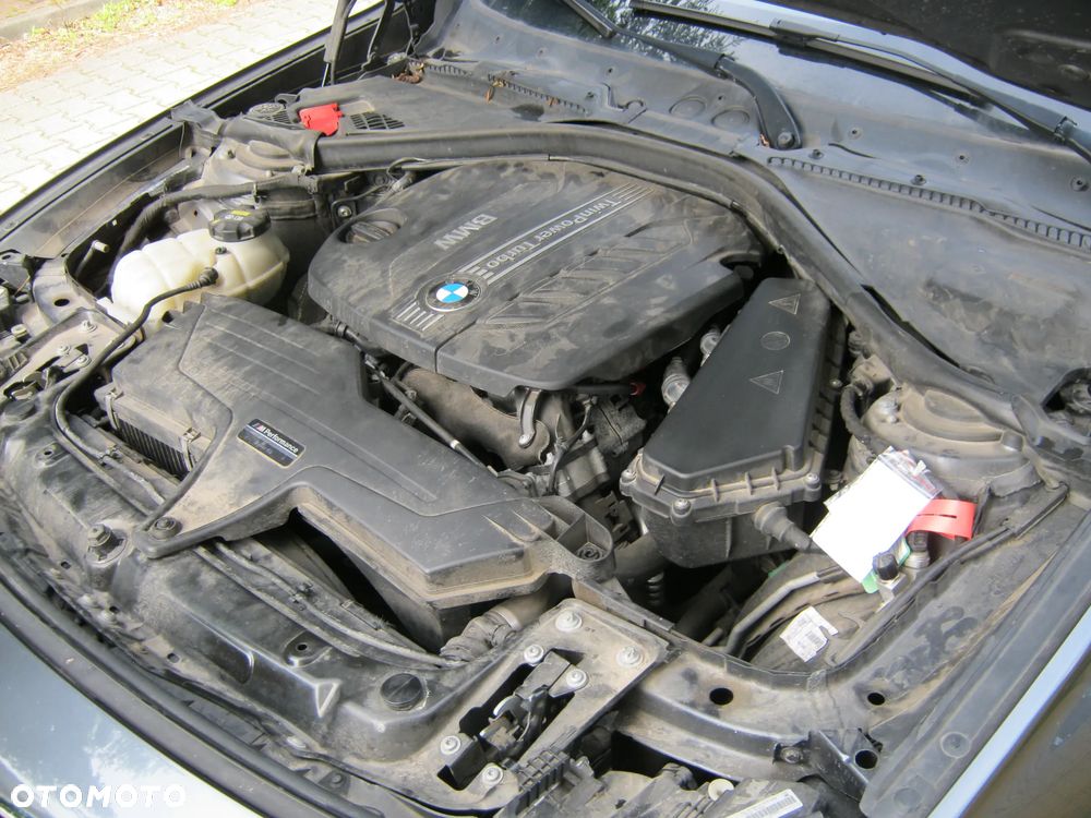 BMW 3GT 320d xDrive Sport Line - 16