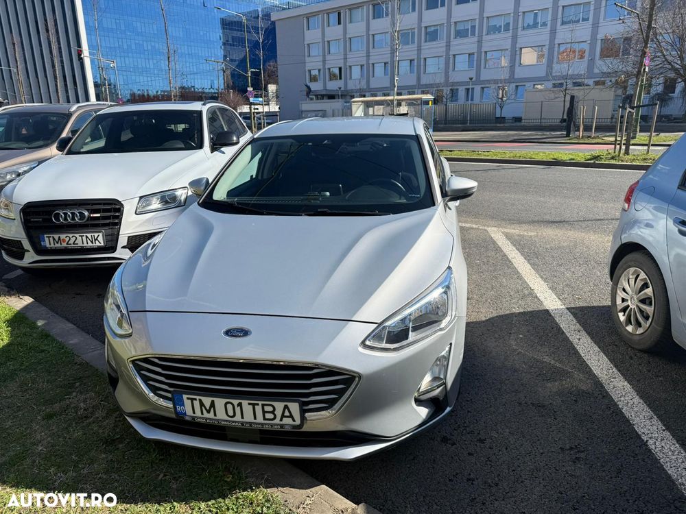 Ford Focus - 1