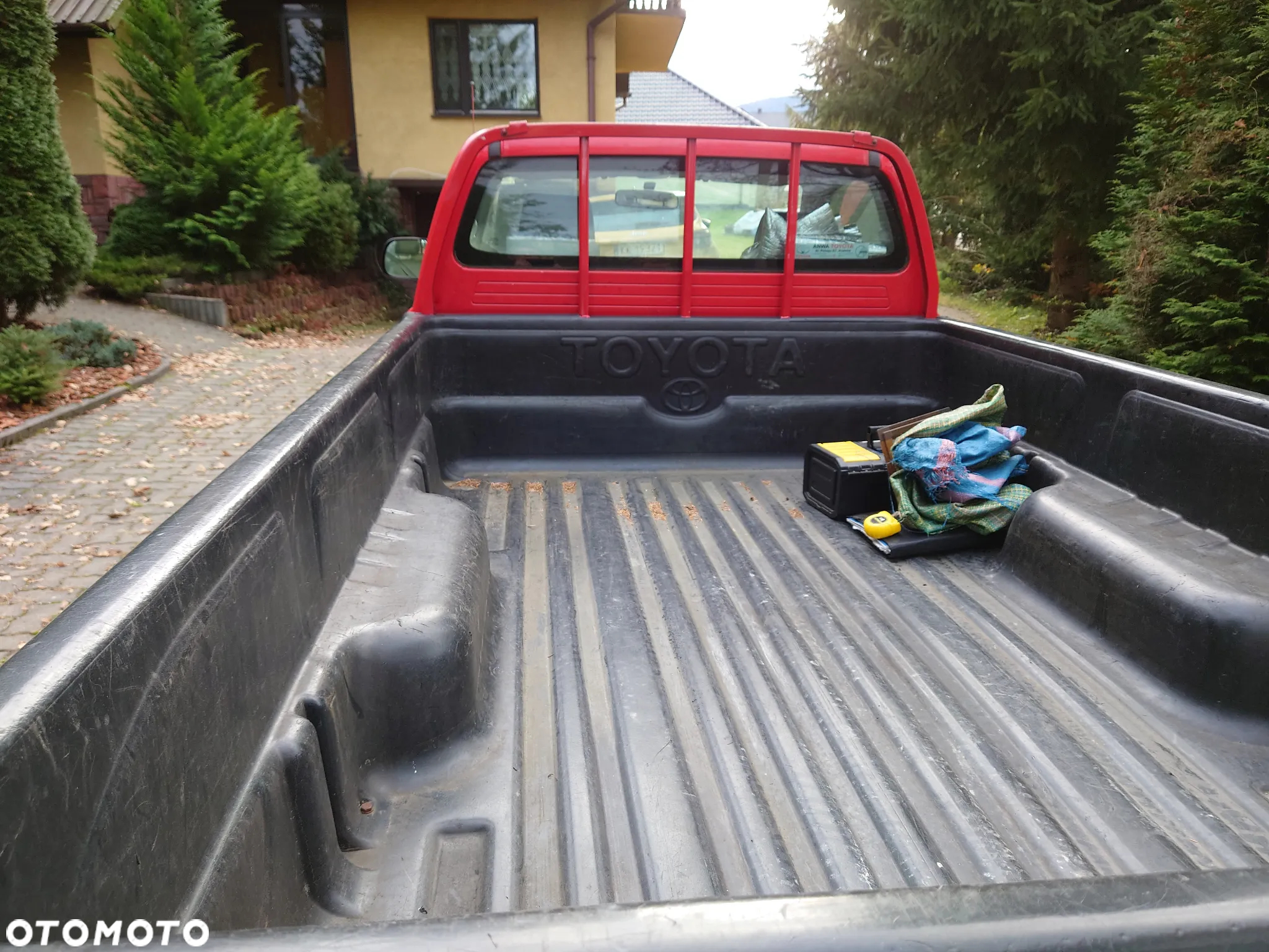 Toyota Hilux 2.5 D-4D DLX - 4