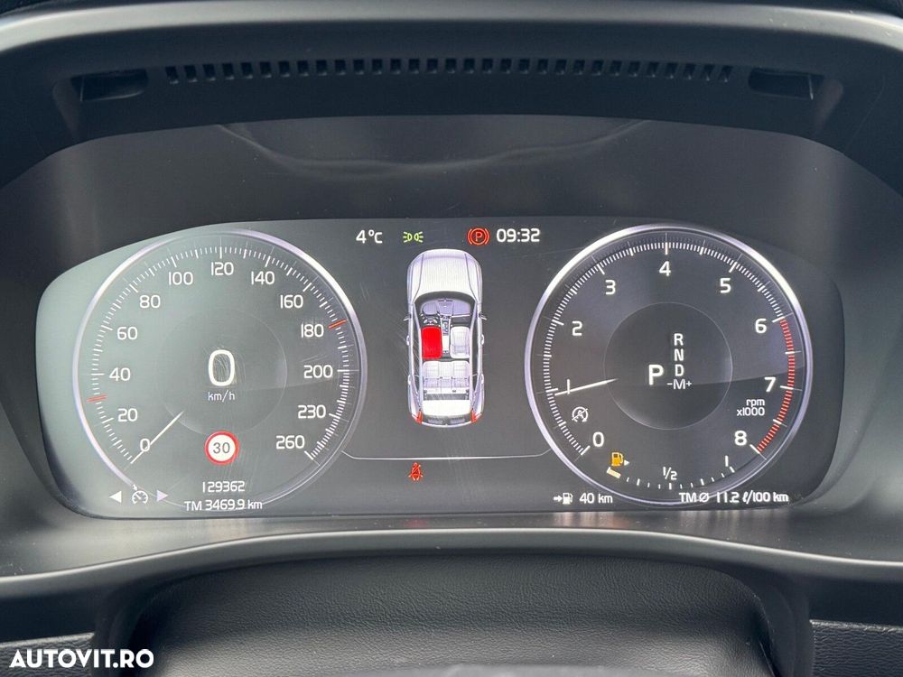 VOLVO XC40 2021 — imagine 23