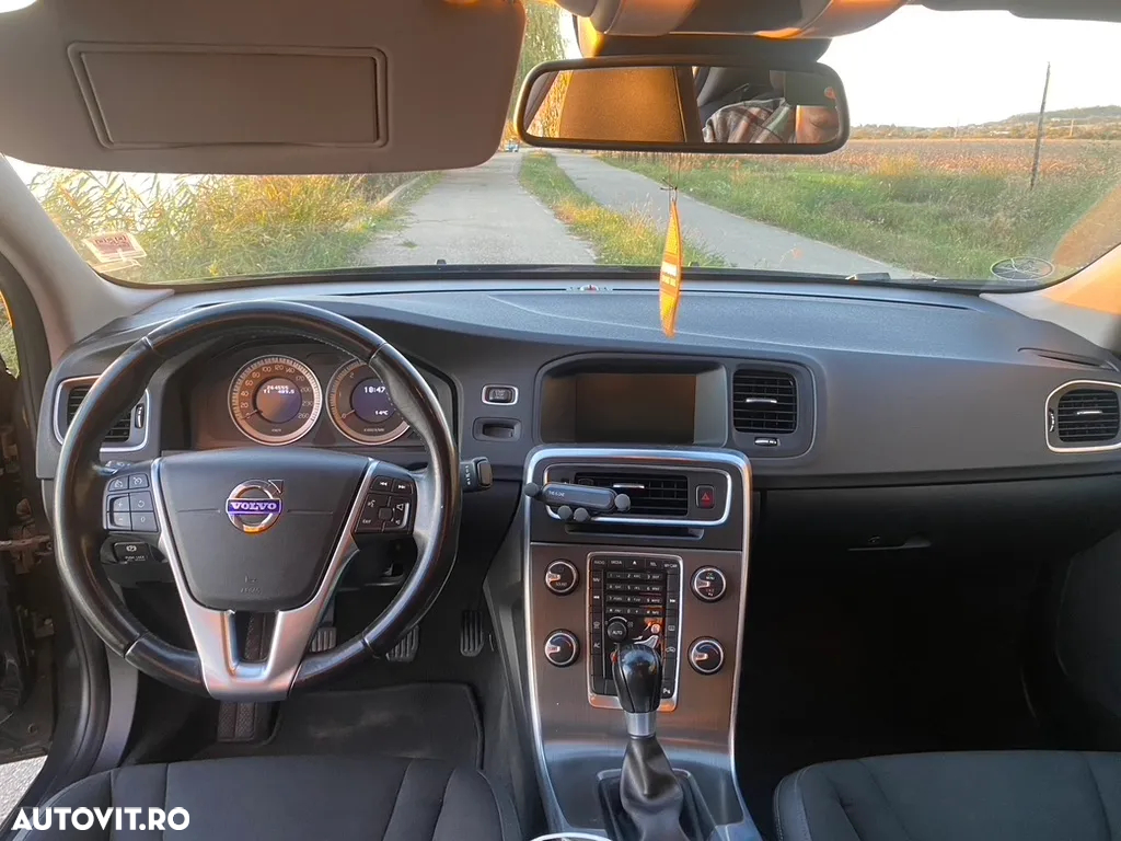 Volvo S60 DRIVe Momentum - 7