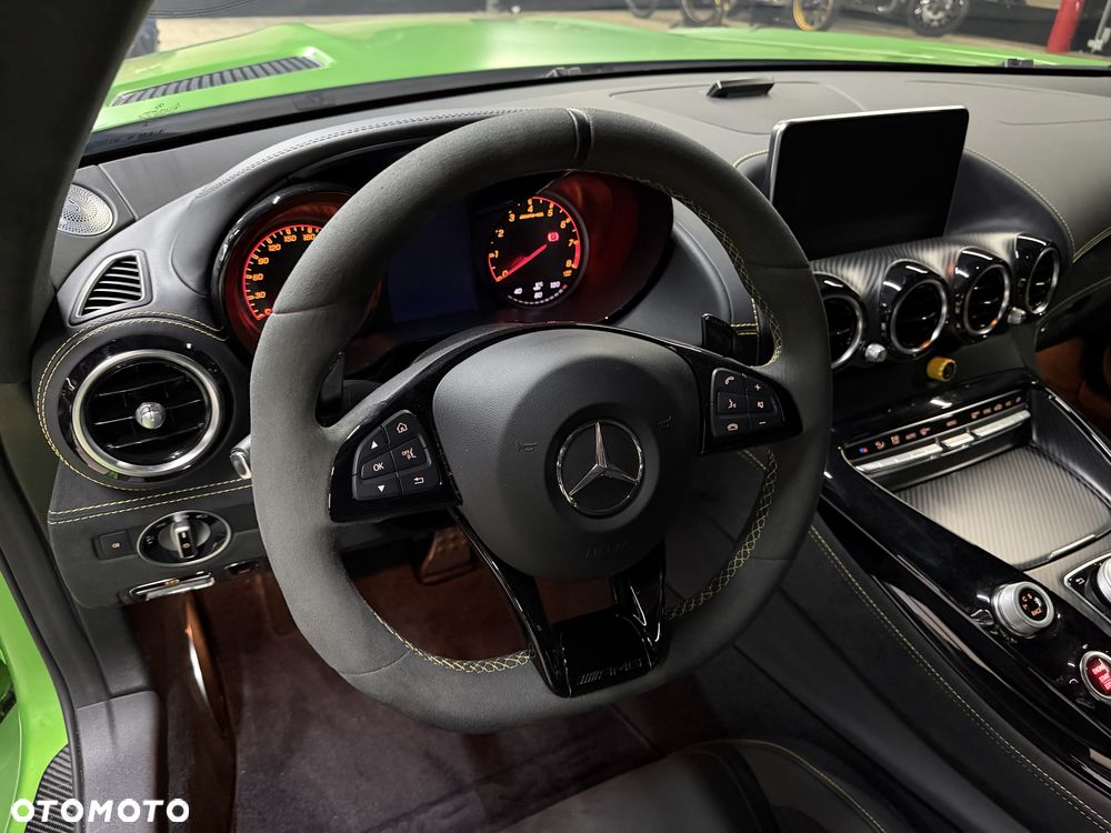 Mercedes-Benz AMG GT R Speedshift DCT 7G - 12