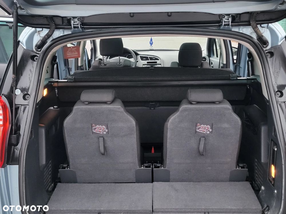 Peugeot 5008 1.6 THP Active 7os - 21