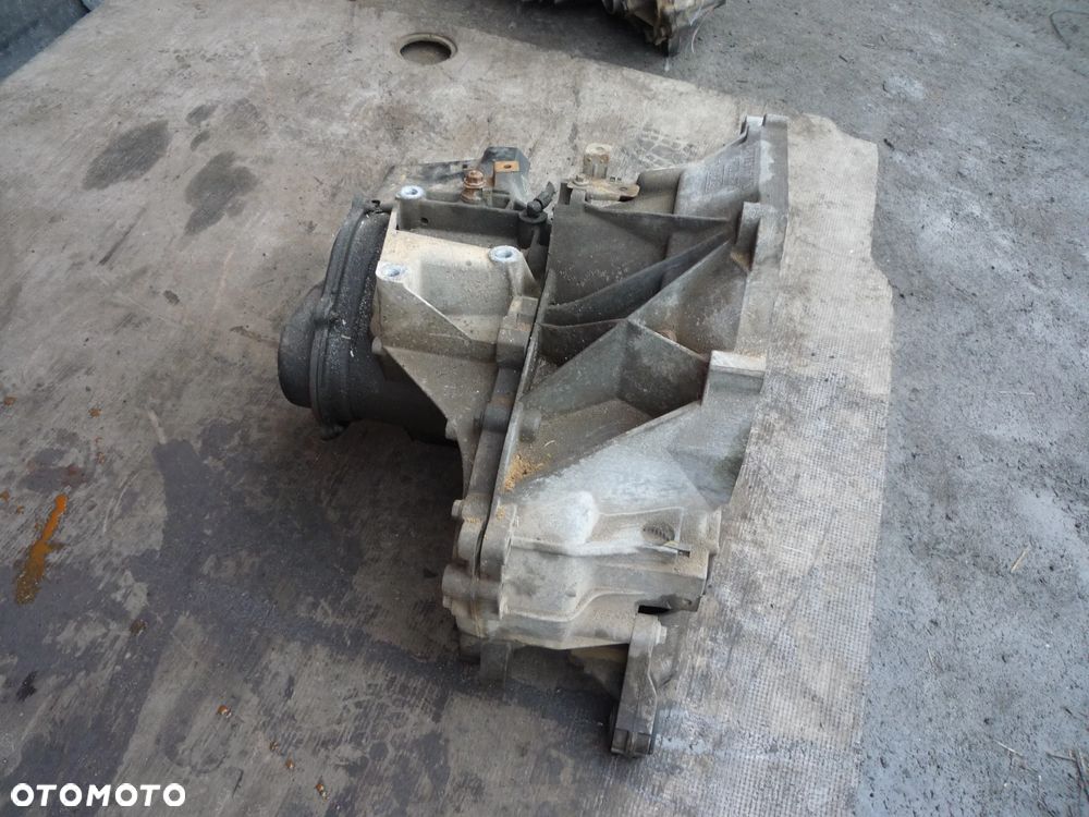 FORD FOCUS MK2 LIFT 1.8 16V SKRZYNIA BIEGÓW T6TC1 4M5R-7002-NE - 4