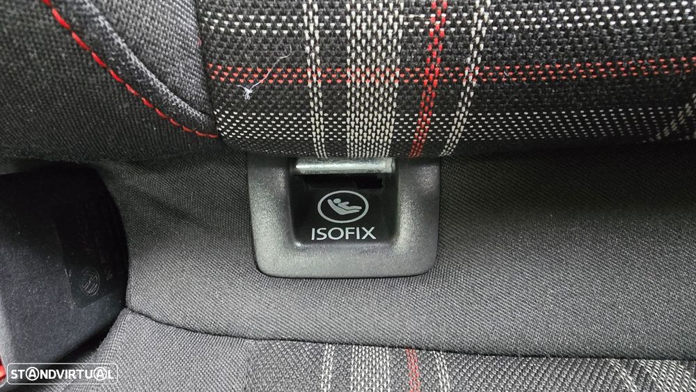 VW Golf 2.0 TSi GTI - 41