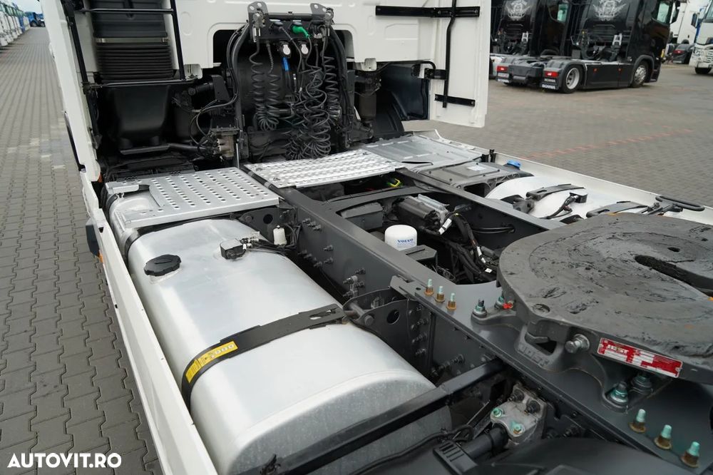Volvo FH 500 / I- PARK COOL / I-SAVE / EURO 6 - 12