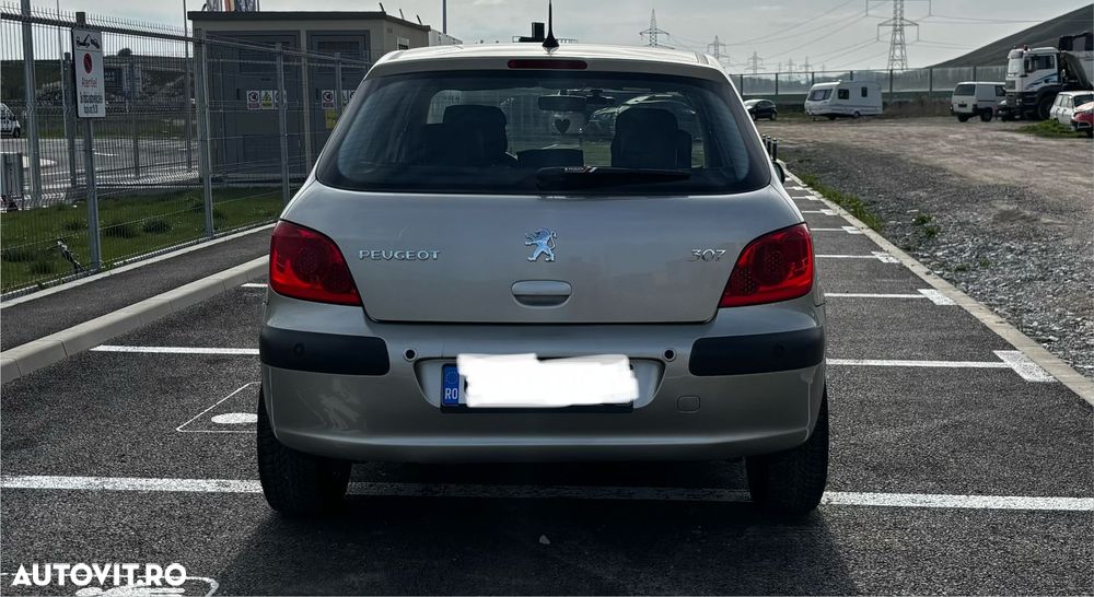 Peugeot 307 110 Automatik Premium - 3