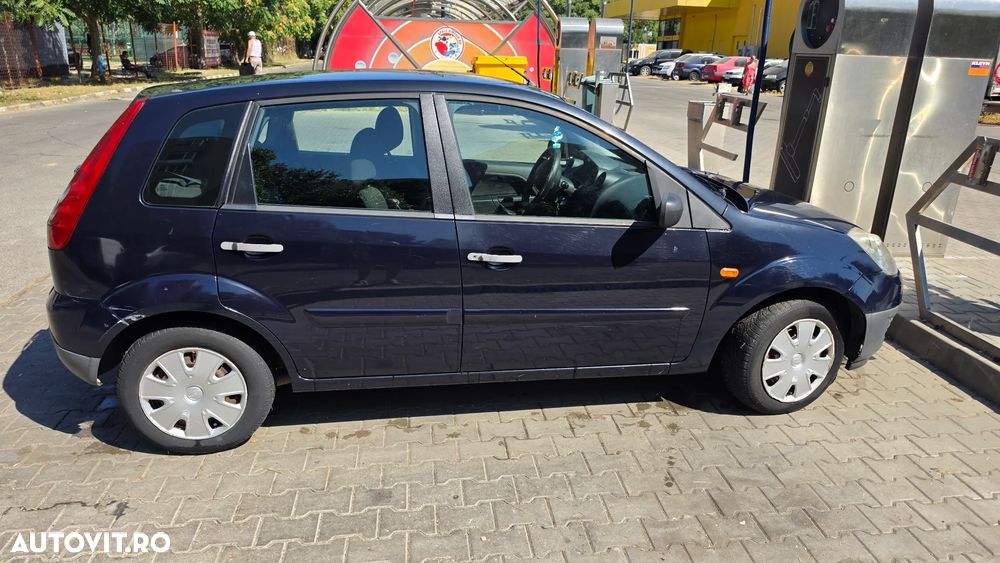 Ford Fiesta 1.4 TDCI Comfort - 16