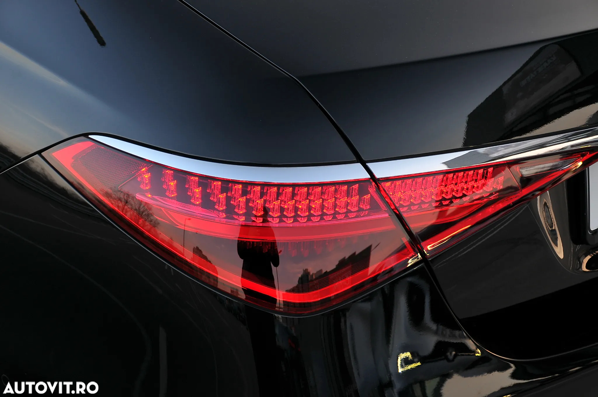 Mercedes-Benz S 350 d 4Matic L 9G-TRONIC - 33