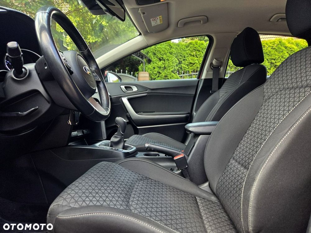 Kia Ceed 1.6 CRDi Edition 7 - 8