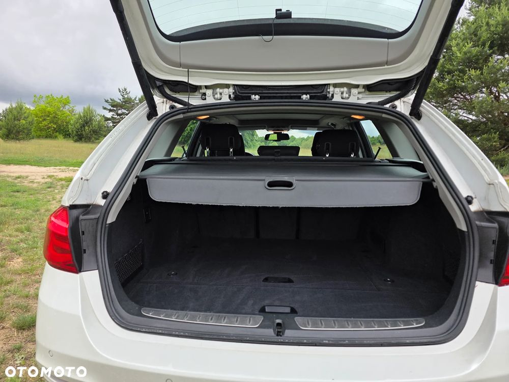 BMW Seria 3 318d Advantage - 9