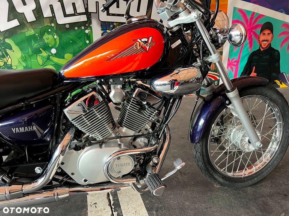 Yamaha XV - 6