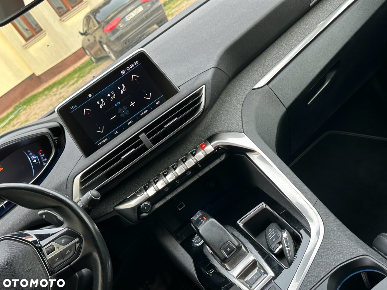 Peugeot 3008 - 15