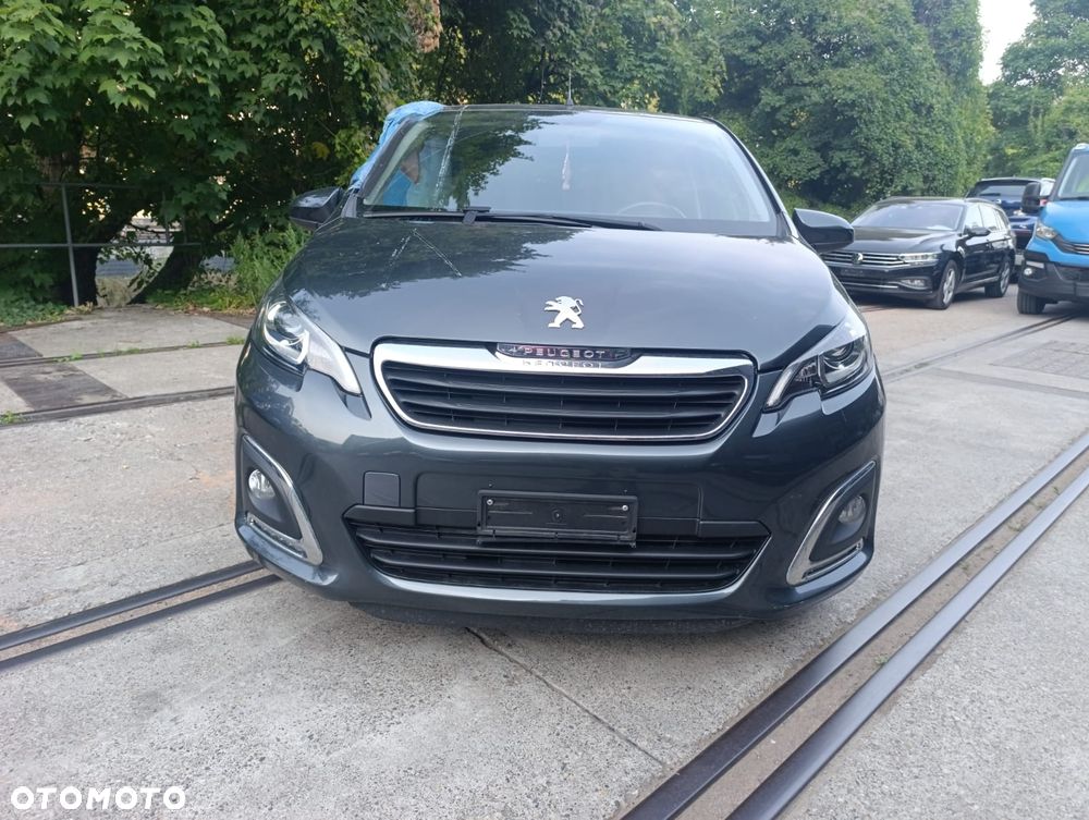 Peugeot 108 PureTech 82 Allure - 2