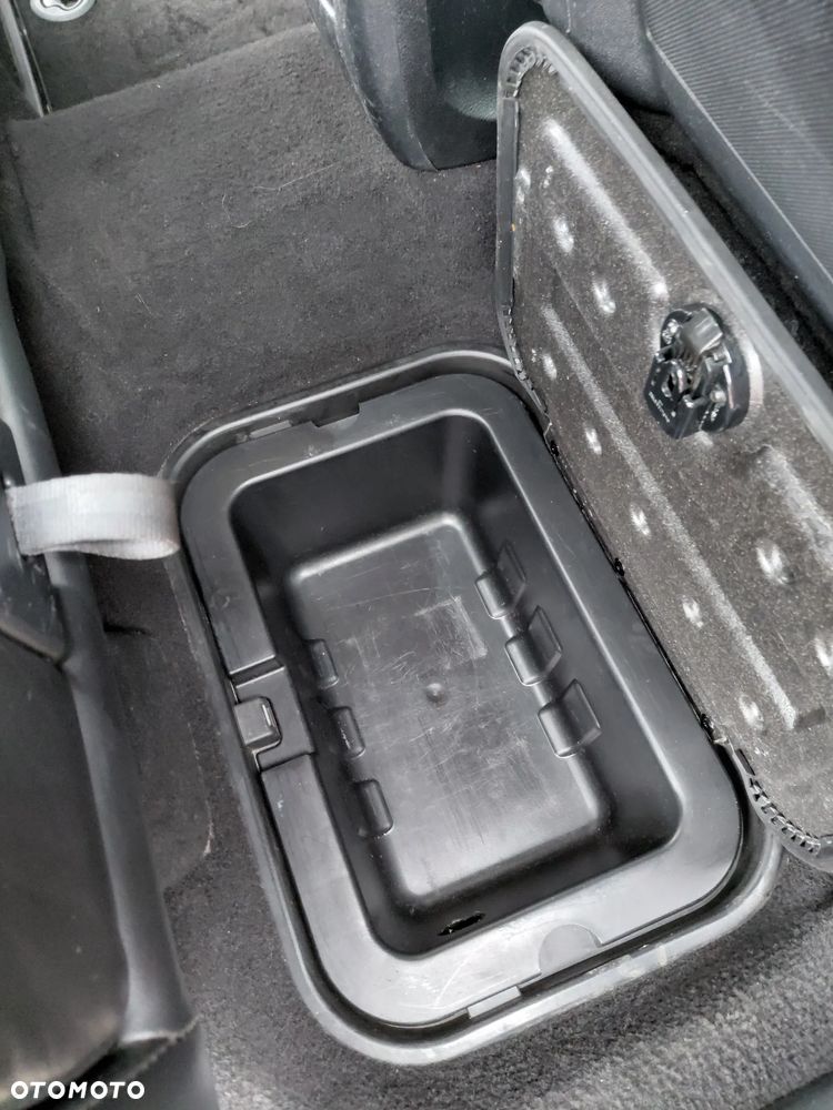 Fiat Freemont 2.0 Multijet Lounge AWD - 16