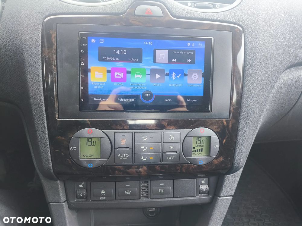 Ford Focus - 11