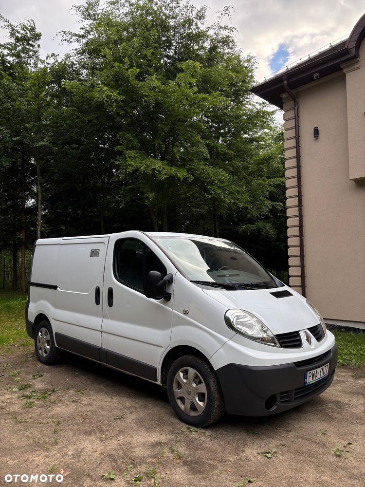 Renault Trafic - 1