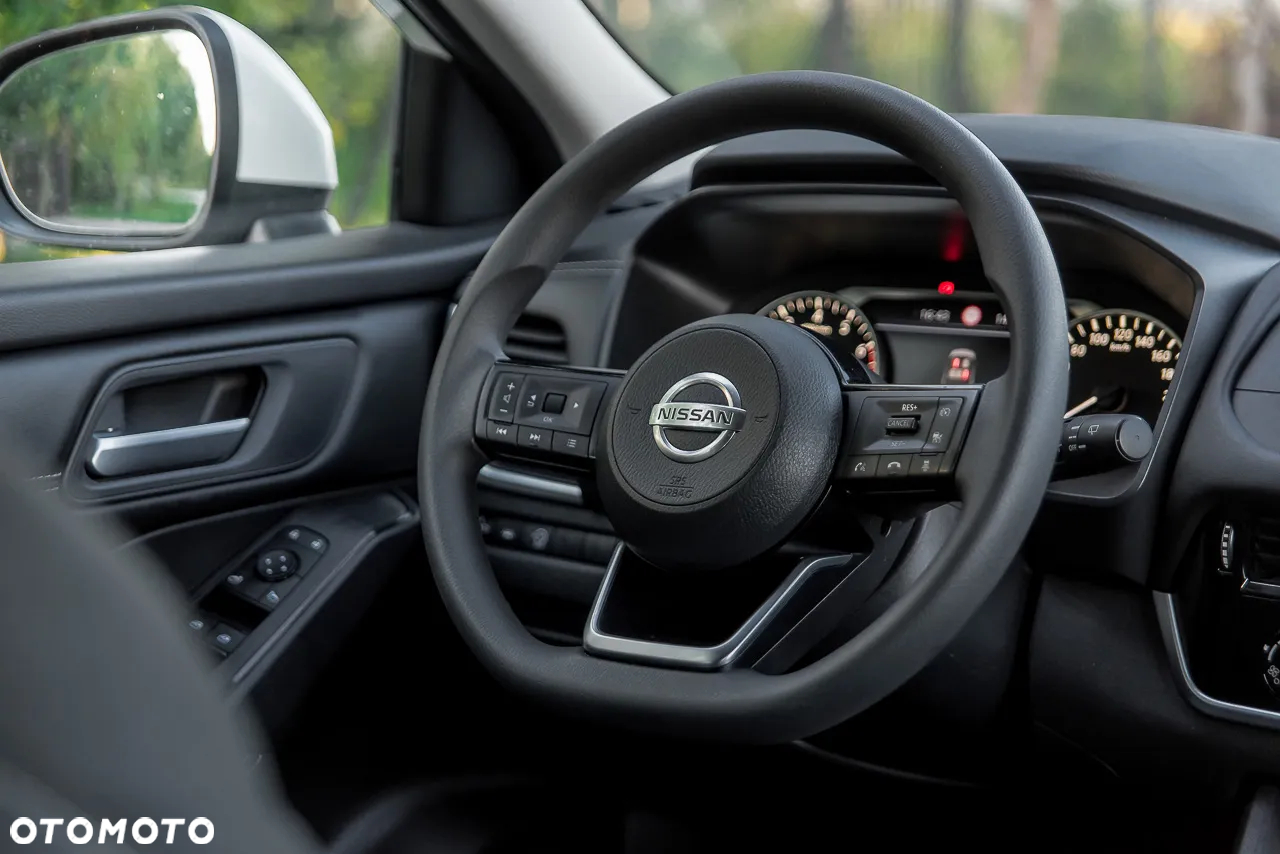 Nissan Qashqai - 35