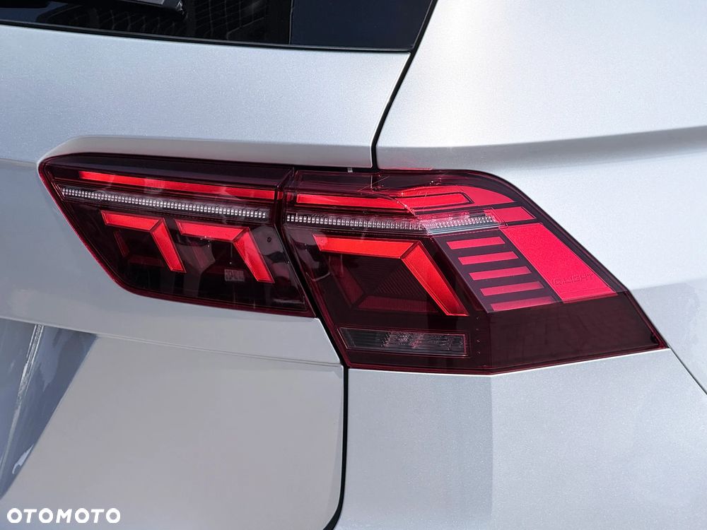 Volkswagen Tiguan - 16