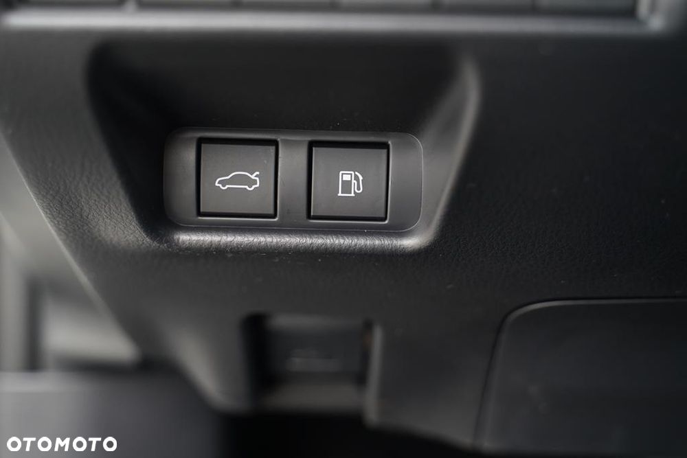 Toyota Camry 2.5 Hybrid Dynamic Force Prestige e-CVT - 11