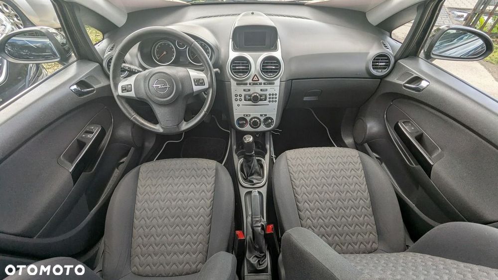 Opel Corsa 1.2 16V Enjoy - 19