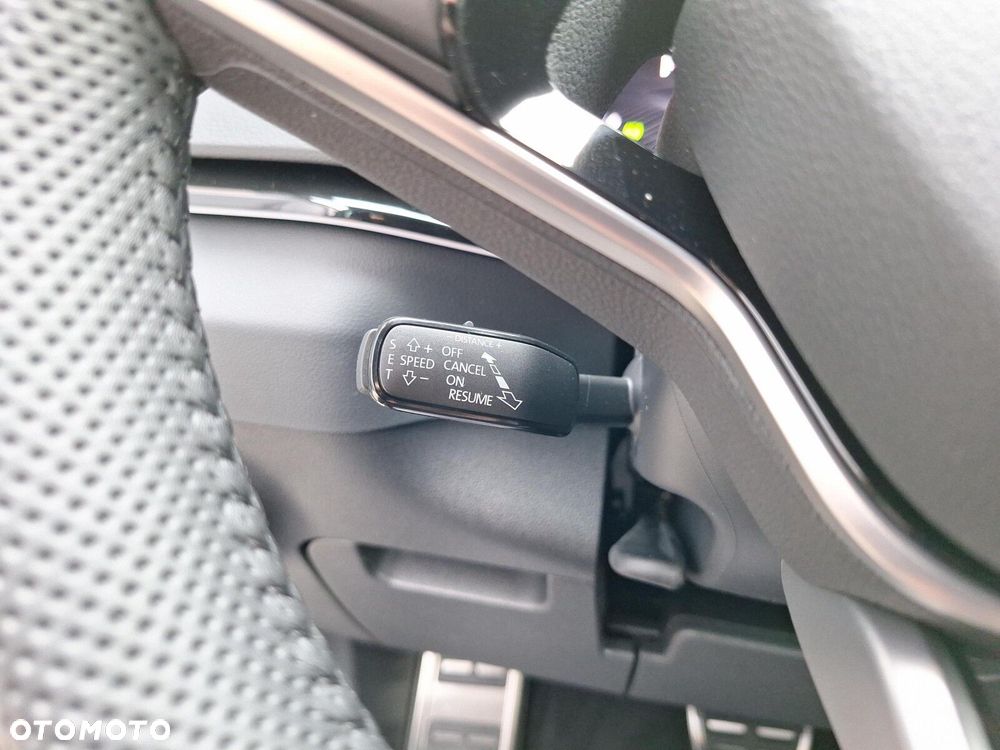 Skoda Karoq 1.5 TSI ACT Sportline DSG - 22