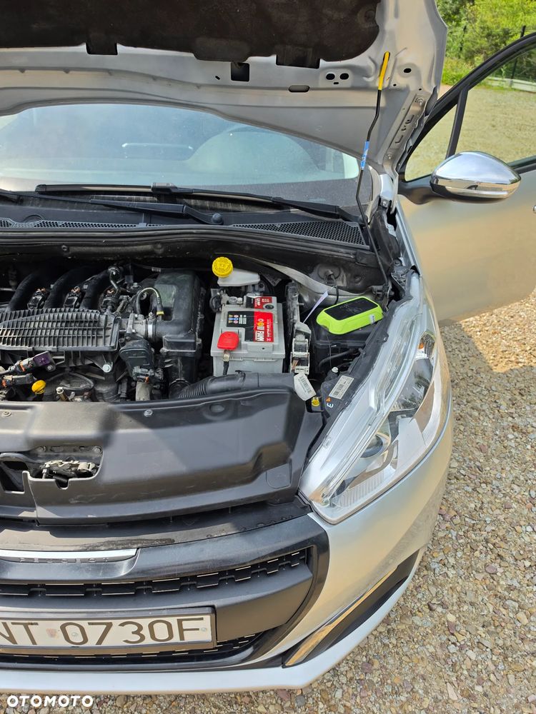 Peugeot 208 82 PureTech Style - 16