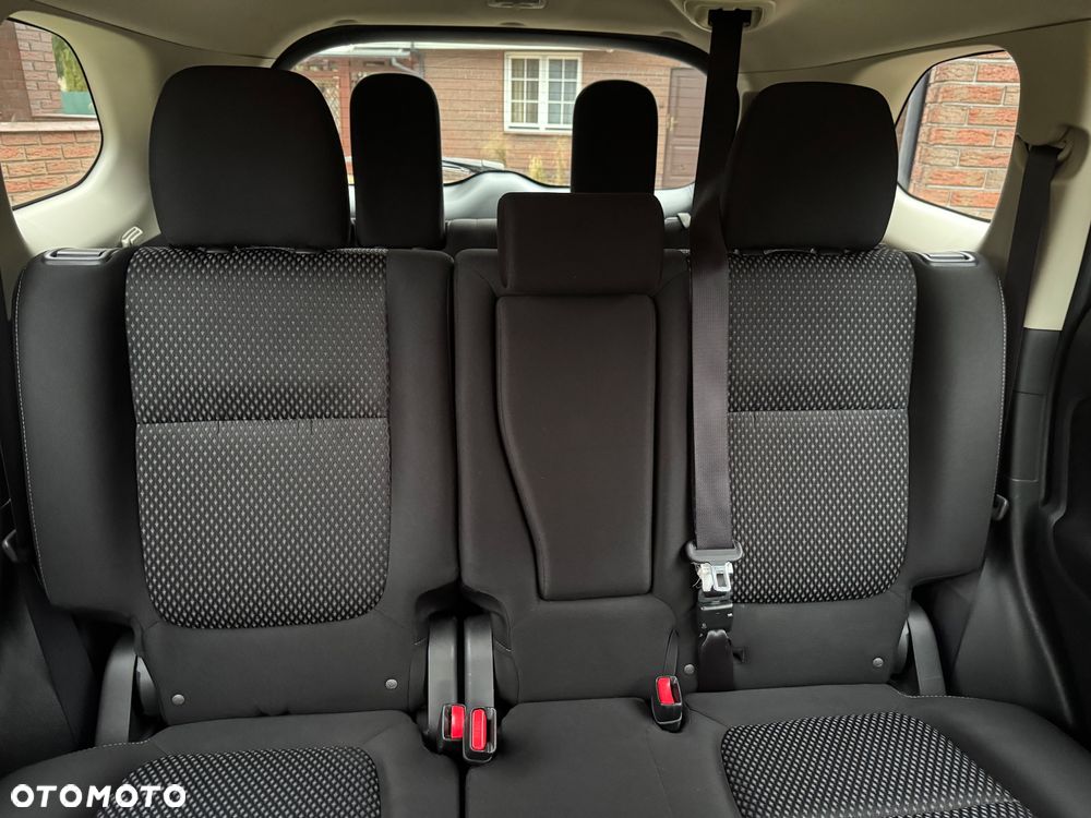 Mitsubishi Outlander 2.4 4WD CVT Intense - 16