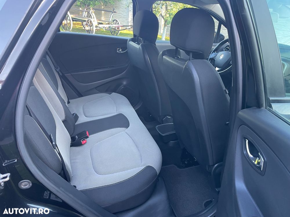 Renault Captur - 19