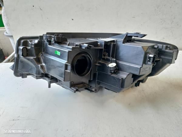 Farol Frente Direito / Otica Direita Bmw 3 (G20)  A8 9481696-08 Al 030 - 10