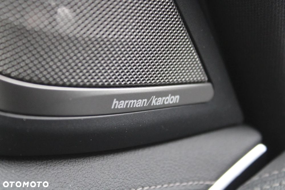 BMW Seria 5 540i xDrive mHEV M Sport sport - 24