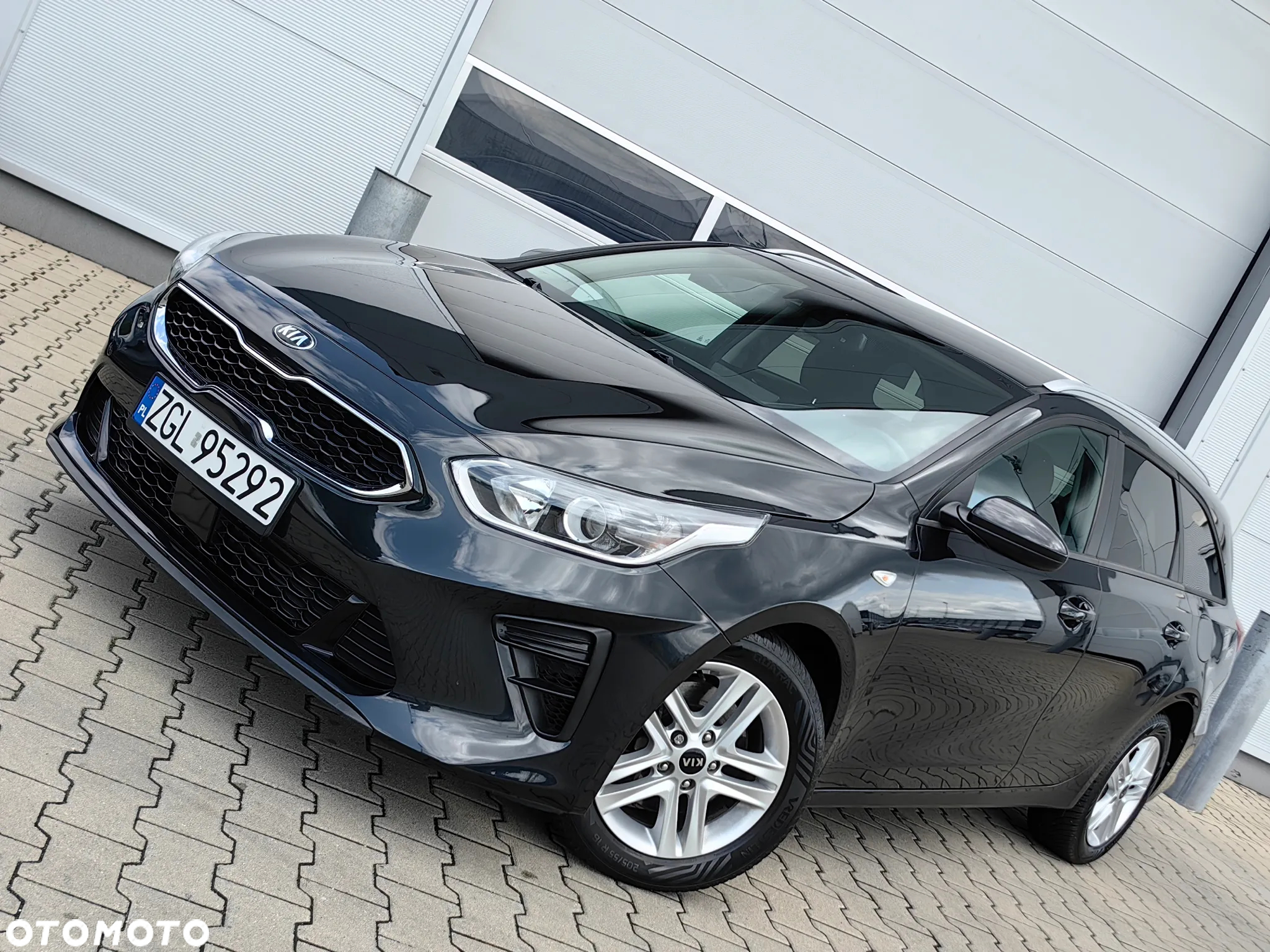 Opel Astra 1.2 Turbo Edition - 32