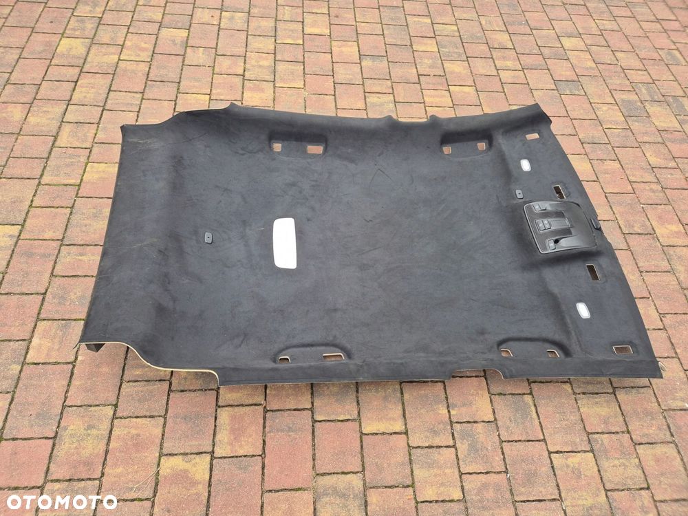 podsufitka alcantara czarna infiniti q30 sport - 3