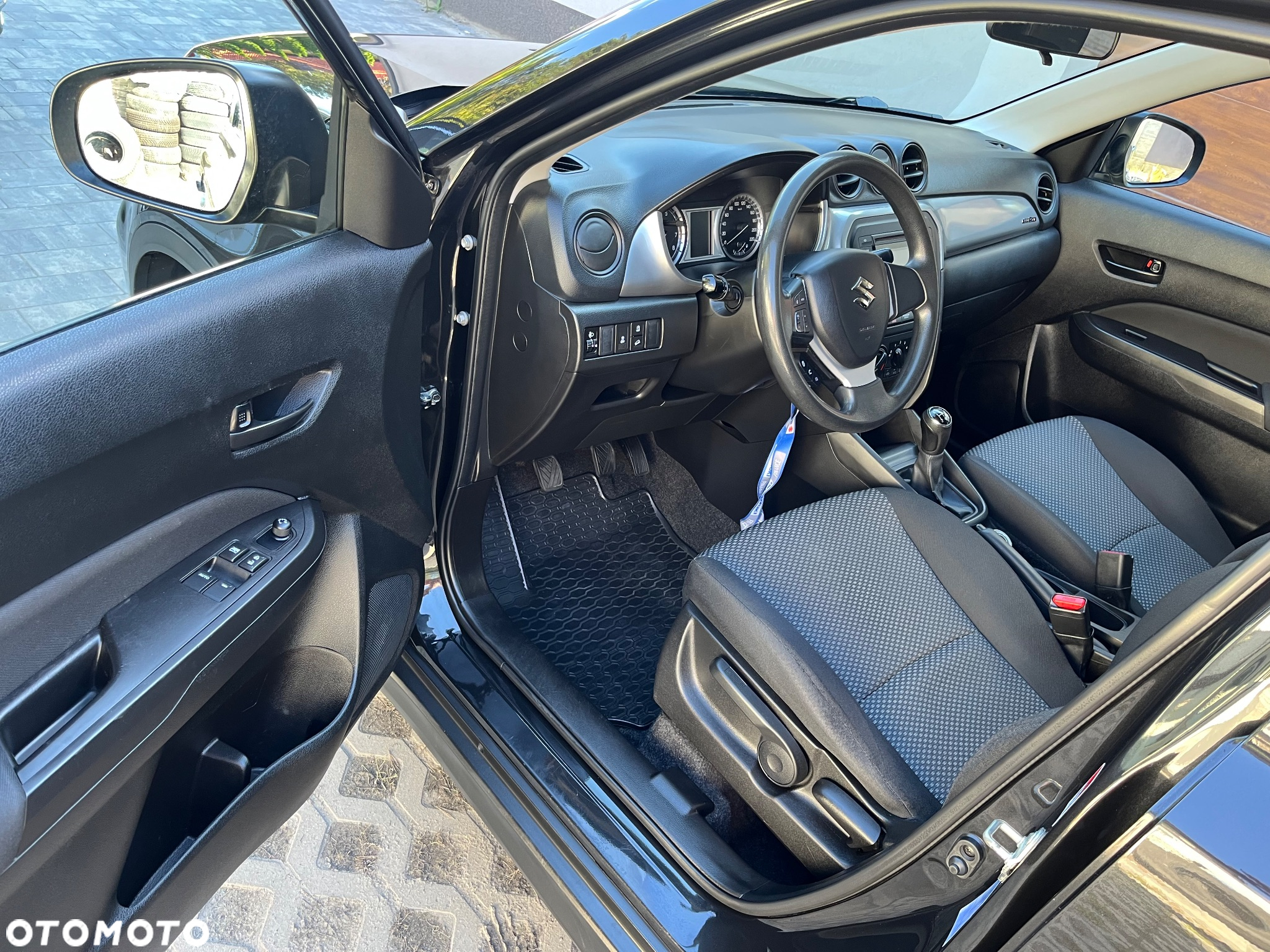 Suzuki Vitara 1.6 Comfort 4WD - 13