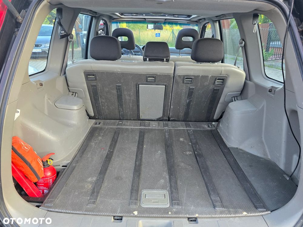 Nissan X-Trail 2.5 4x4 Sport - 16