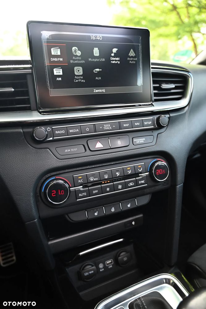 Kia ProCeed - 31