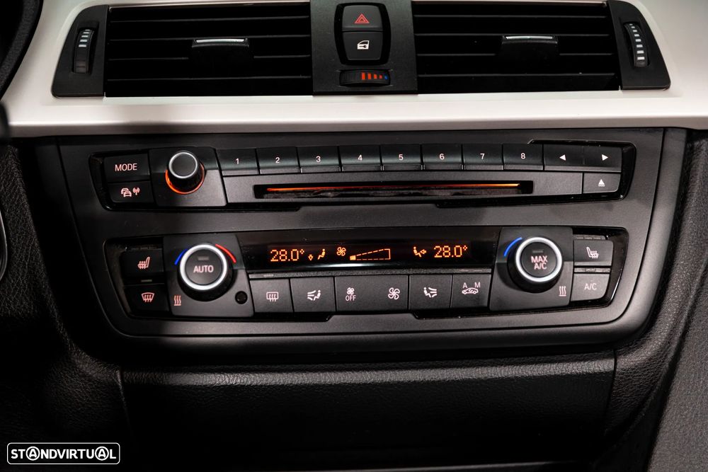 BMW 320 d Sport-Aut. - 10