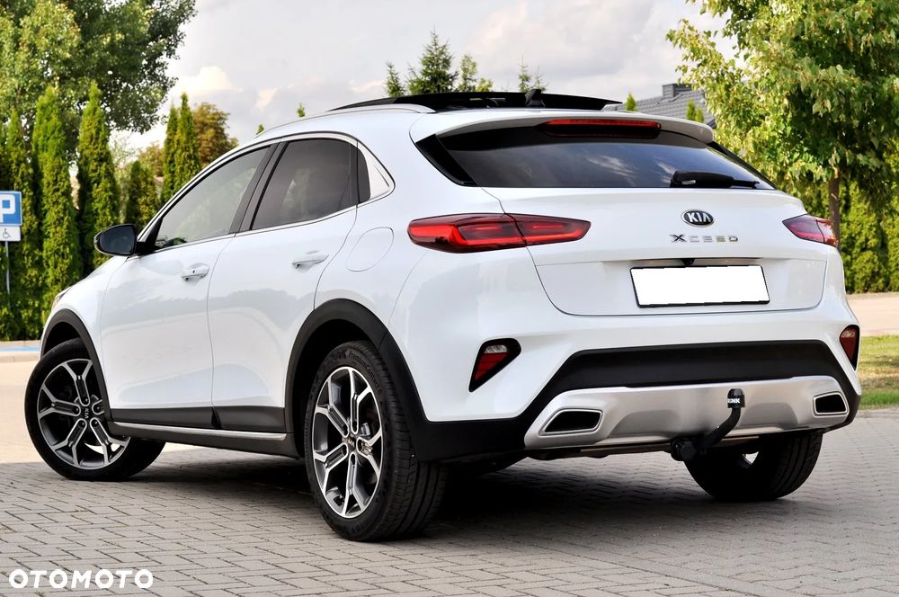 Kia XCeed 1.6 T-GDI OPF DCT7 PLATINUM - 16
