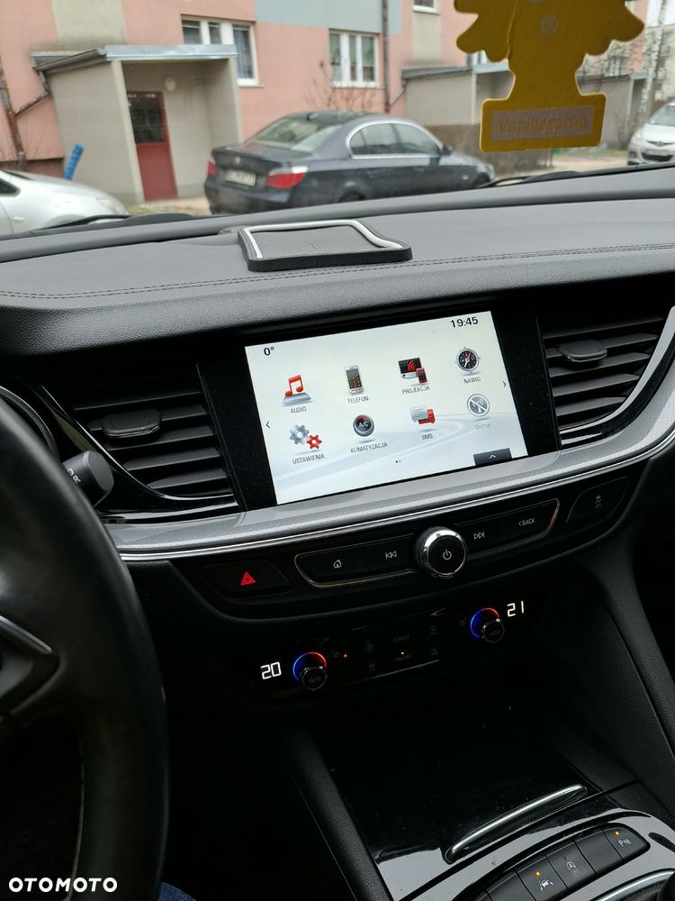 Opel Insignia - 10