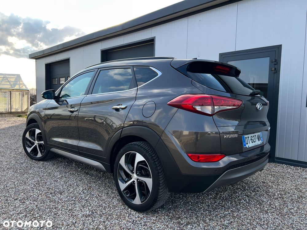 Hyundai Tucson 2.0 CRDI BlueDrive Style 2WD - 9