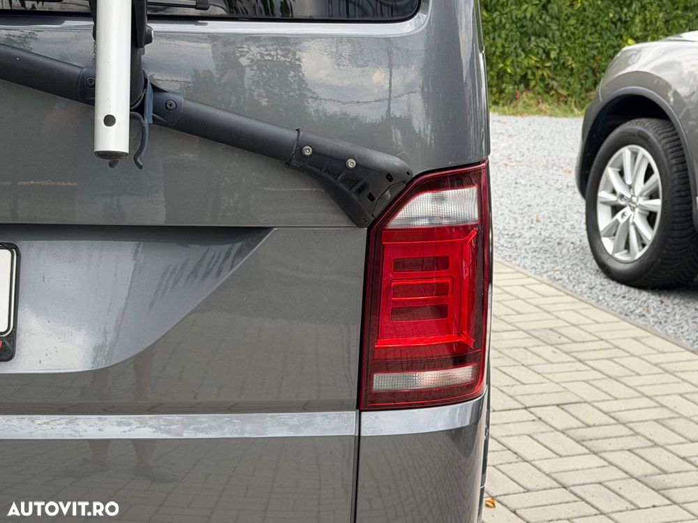 Volkswagen Multivan - 31