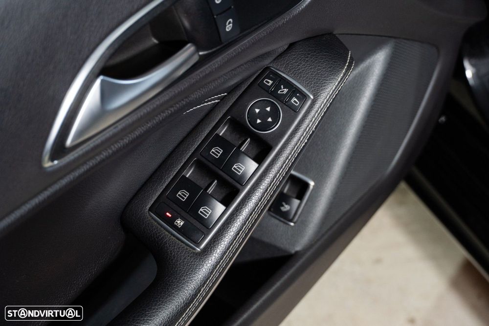 Mercedes-Benz CLA 180 (CDI) d Urban - 52