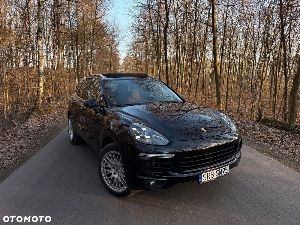 Porsche Cayenne S - 1