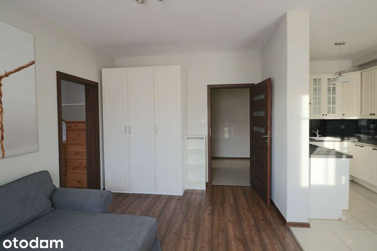 Sprzedam mieszkanie ul. Obrońców Pokoju - 3 pokojowe