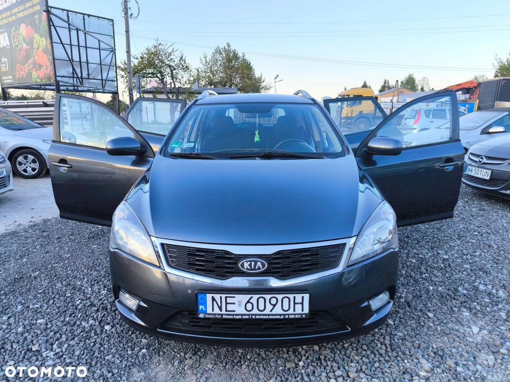 Kia Ceed 1.4 Comfort + - 22
