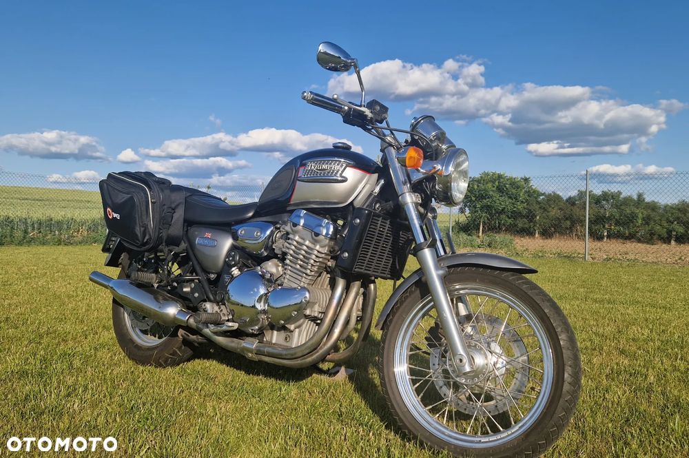 Triumph Thunderbird - 1