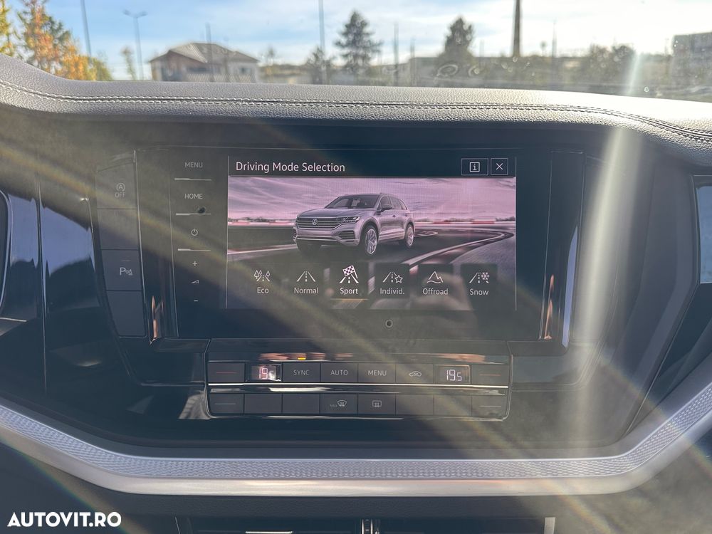 Volkswagen Touareg - 8