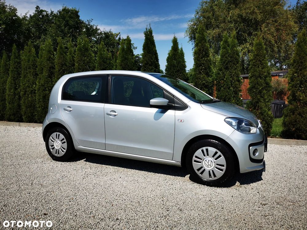 Volkswagen up! high - 5