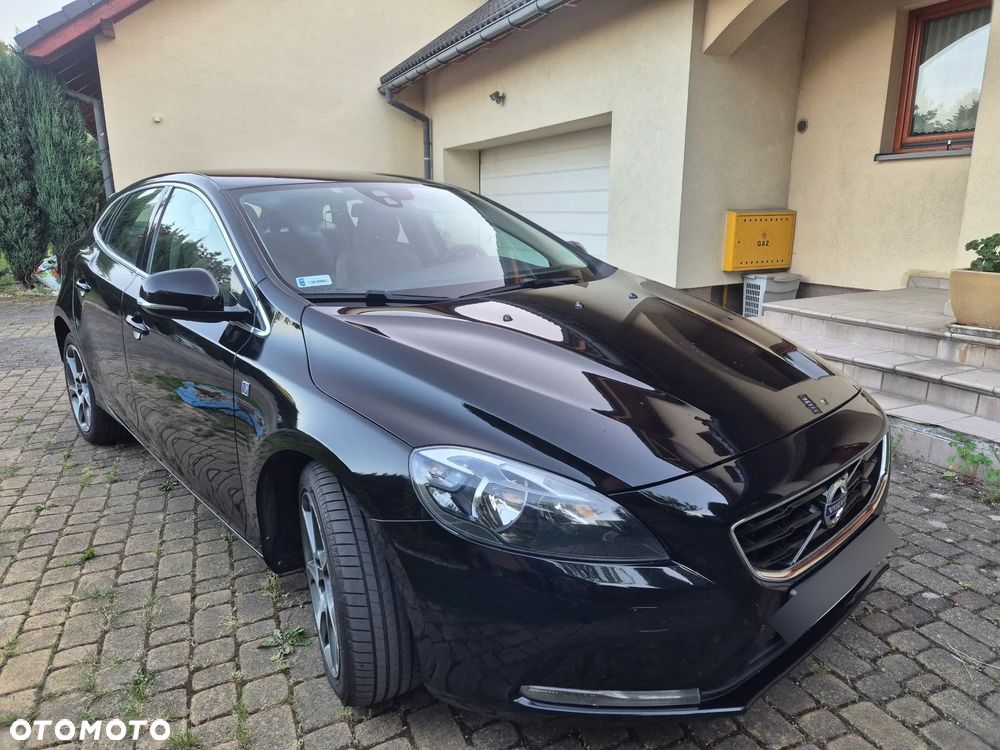 Volvo V40 T3 Drive-E Ocean Race - 3