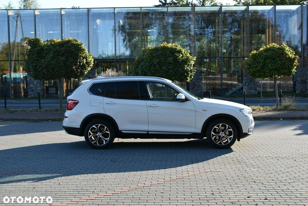 BMW X3 xDrive20i xLine - 9